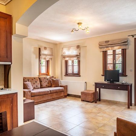 Mikros Prinos Magkafinis.El Apartments מראה חיצוני תמונה