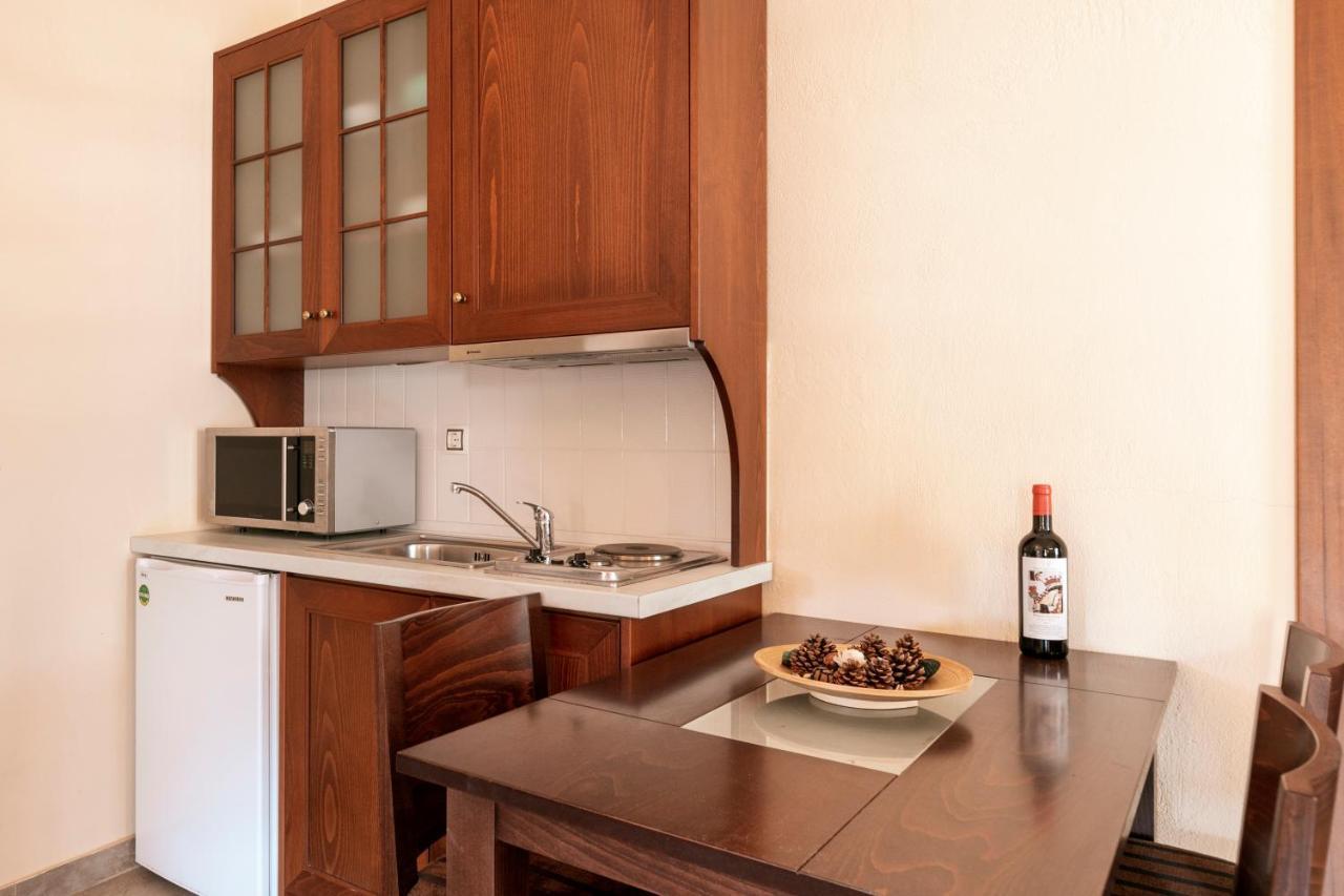 Mikros Prinos Magkafinis.El Apartments מראה חיצוני תמונה