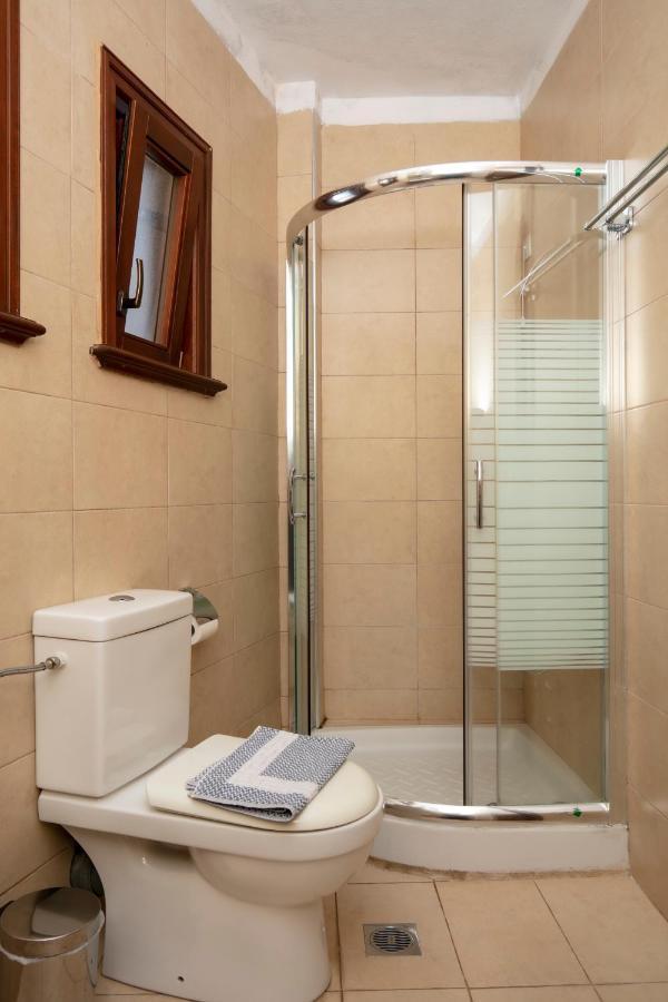 Mikros Prinos Magkafinis.El Apartments מראה חיצוני תמונה