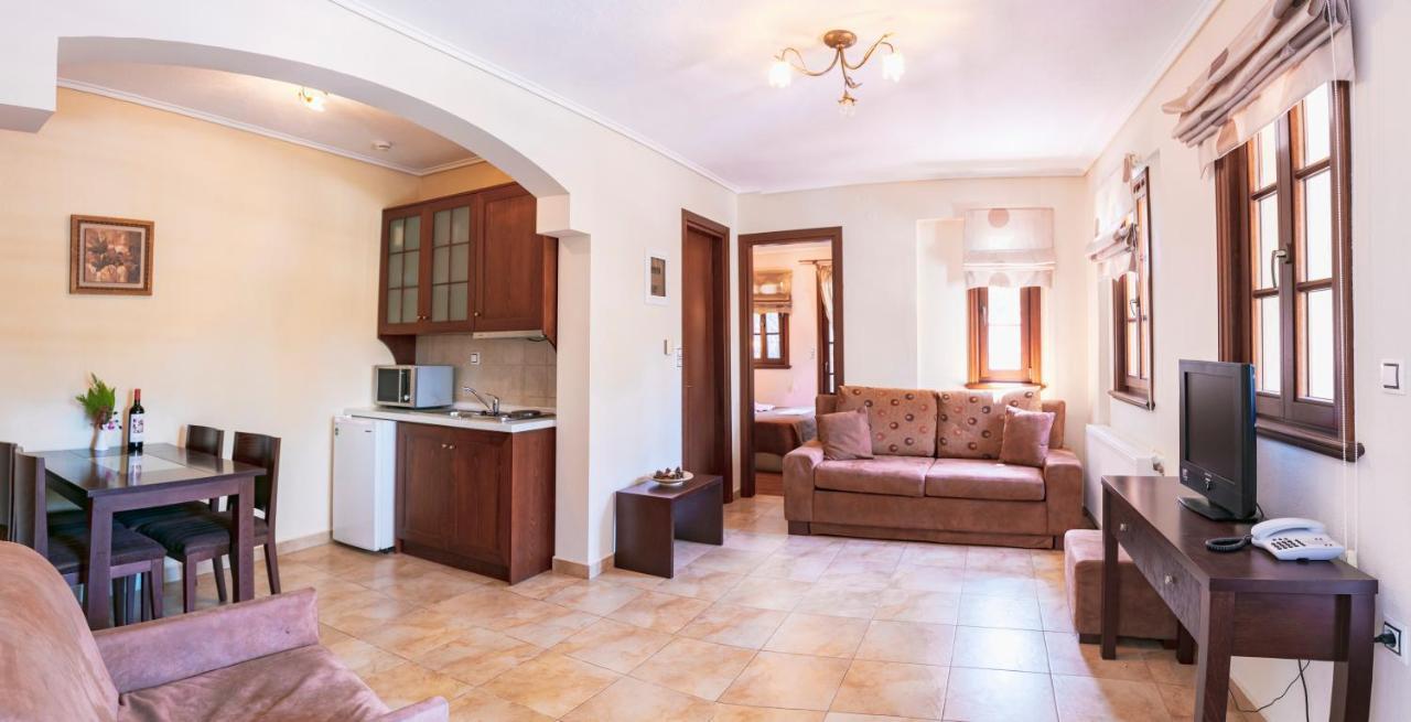 Mikros Prinos Magkafinis.El Apartments מראה חיצוני תמונה
