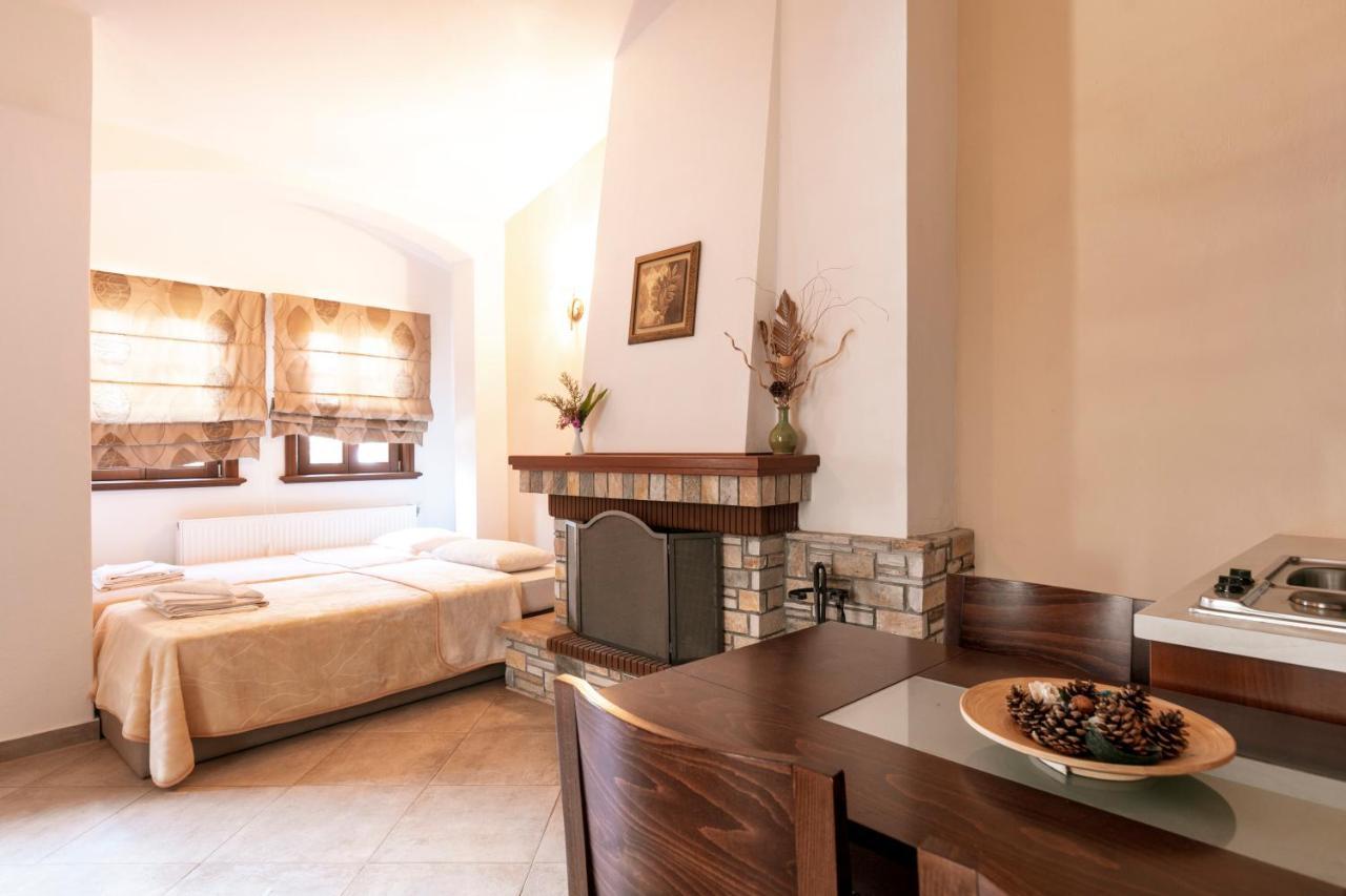 Mikros Prinos Magkafinis.El Apartments מראה חיצוני תמונה